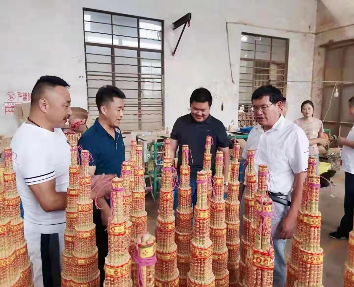 傅长发率队赴上海等地考察学习乡村振兴工作