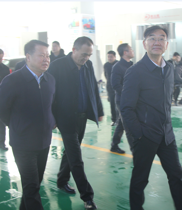 安徽省人社厅调研组到阜南县调研技工学校发展工作
