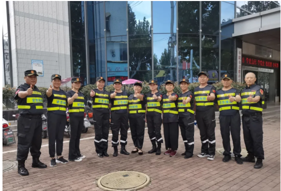 安徽：阜阳市爱心演艺协会开展创城交通安全宣传活动圆满结束