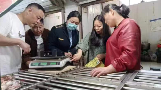 阜阳市市场监管局组织开展农贸市场 计量专项检查活动