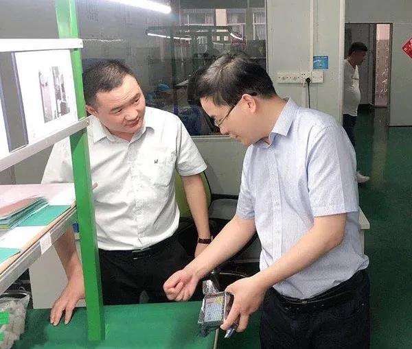 傅壮赴广东等地招商考察