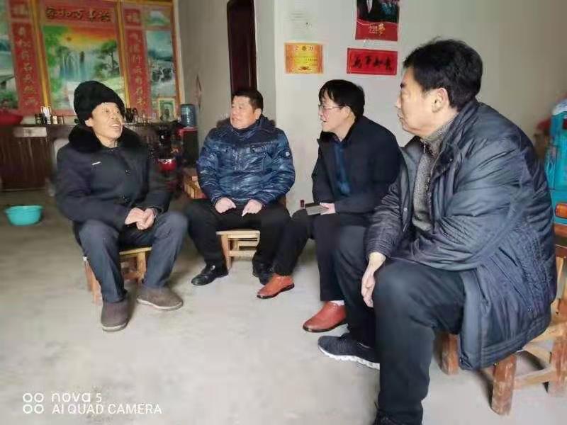 安徽颍州区王店镇刘新庄村开展新春慰问活动