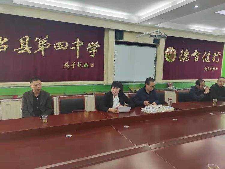 苔花如米小,也学牡丹开——三坡福彩小学到凤台四中参观学习诗教工作