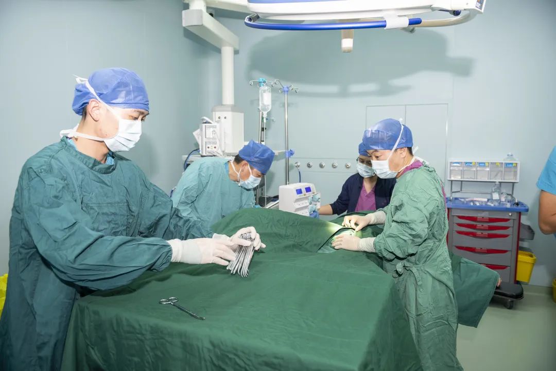 镜头下的阜阳“大白”，你没见过的样子...
