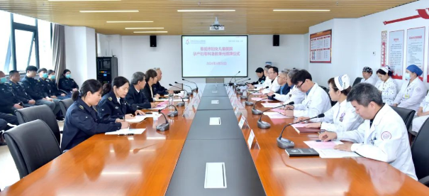 阜阳市孕产妇专科急救单元，在这里正式授牌