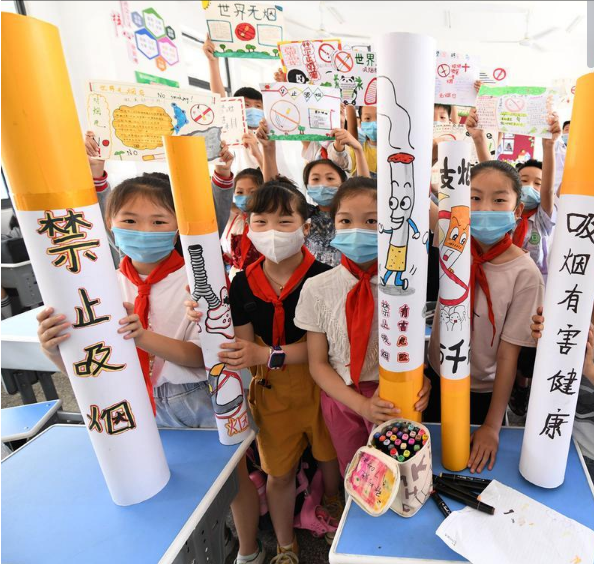 安徽阜阳：校园禁烟“小卫士”倡导禁烟