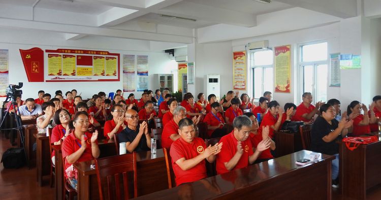 “光华街社区困境老人关爱服务项目”启动仪式