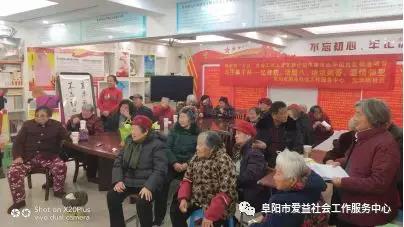 与往事干杯—忆传统，浓浓粥香，温情邻里