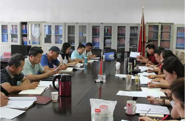 颍泉区文联组织召开《习近平致中国文联、中国作协成立70周年的贺信》 研讨会
