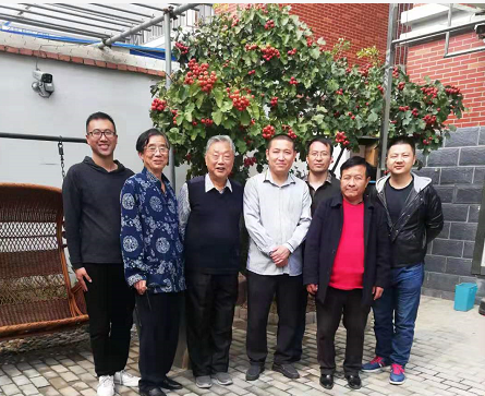 阜阳诗词学会会长张孝玉一行拜访梁如云老先生