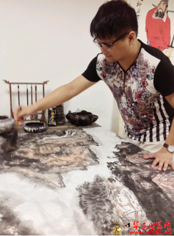 阜南画家李炯作品屡获佳绩 艺术成就获肯定