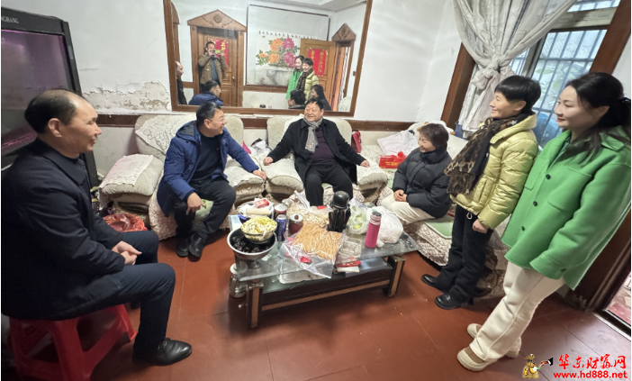 慰问暖人心、关怀传真情—阜阳市中医医院开展2025年新春走访慰问活动