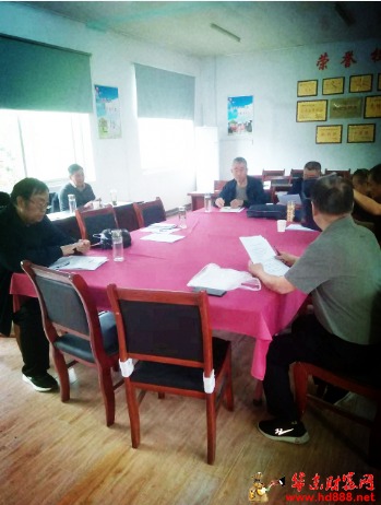 颍东区老年协会召开“应对人口老龄化”专题座谈会 共谋老龄事业发展新路径