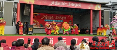 锣鼓铿锵连天响，阜南民舞闹元宵 &mdash;阜南县地城镇枫柏岗景区元宵节非遗演出受欢迎